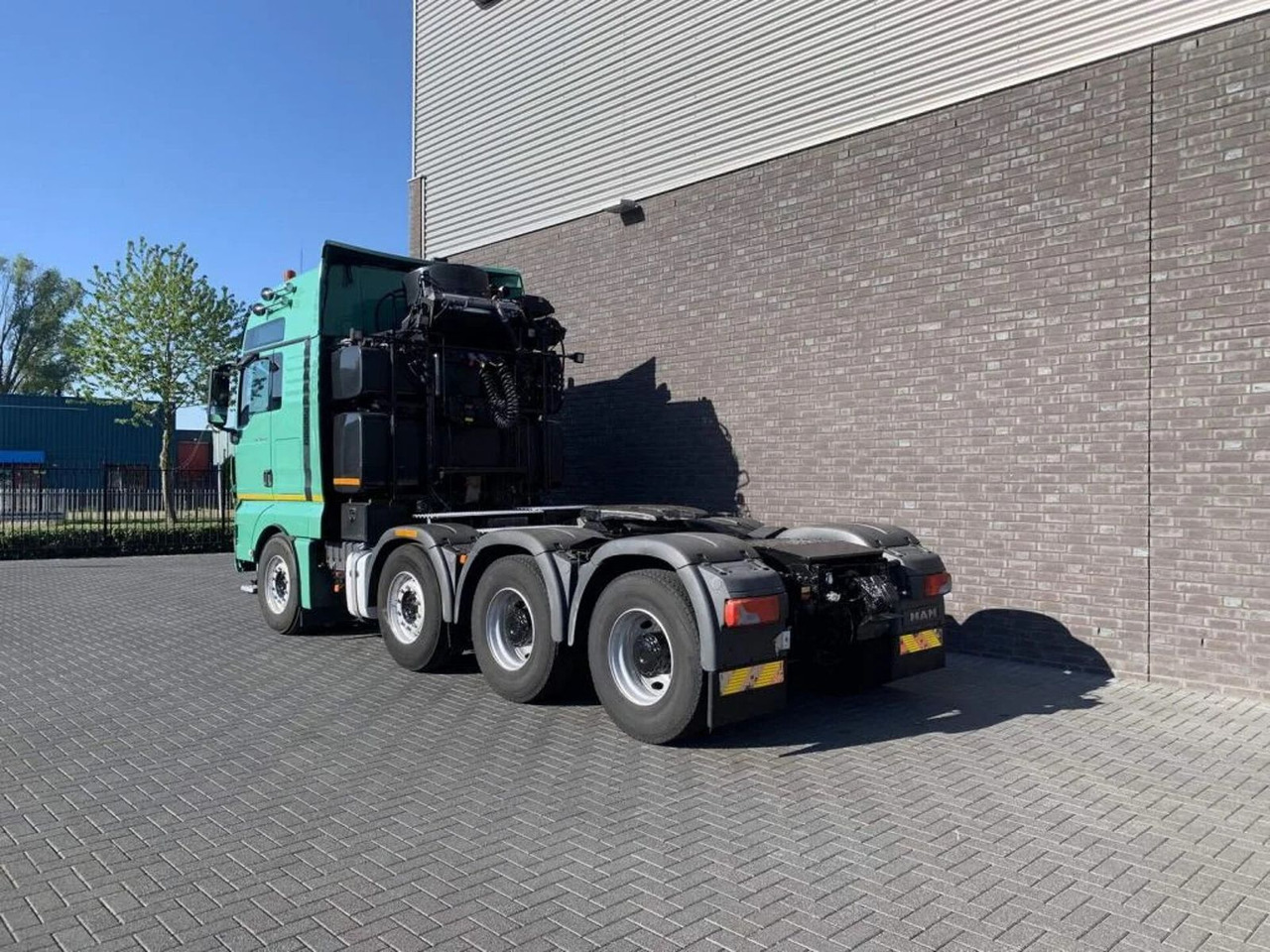 MAN TGX 41.680 V8 8X4 HEAVY DUTY TRACTOR 250 TONS - 트랙터 유닛 : 사진 3 MAN TGX 41.680 V8 8X4 HEAVY DUTY TRACTOR 250 TONS - 트랙터 유닛 : 사진 3