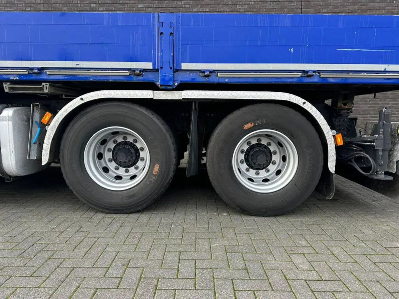 트랙터 유닛 Scania R580 V8 8X4 TREKKER-BAKWAGEN COMBI + HMF 4020-K5 : 사진 29