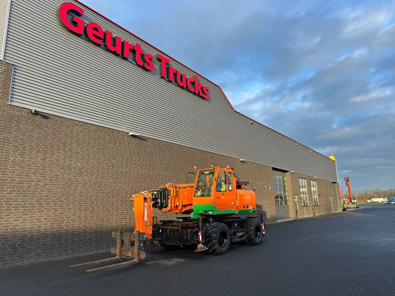 Sennebogen 608 MULTICRANE/ROUGH TERRAIN CRANE + JIB - 전천후 지형 크레인 : 사진 5 Sennebogen 608 MULTICRANE/ROUGH TERRAIN CRANE + JIB - 전천후 지형 크레인 : 사진 5