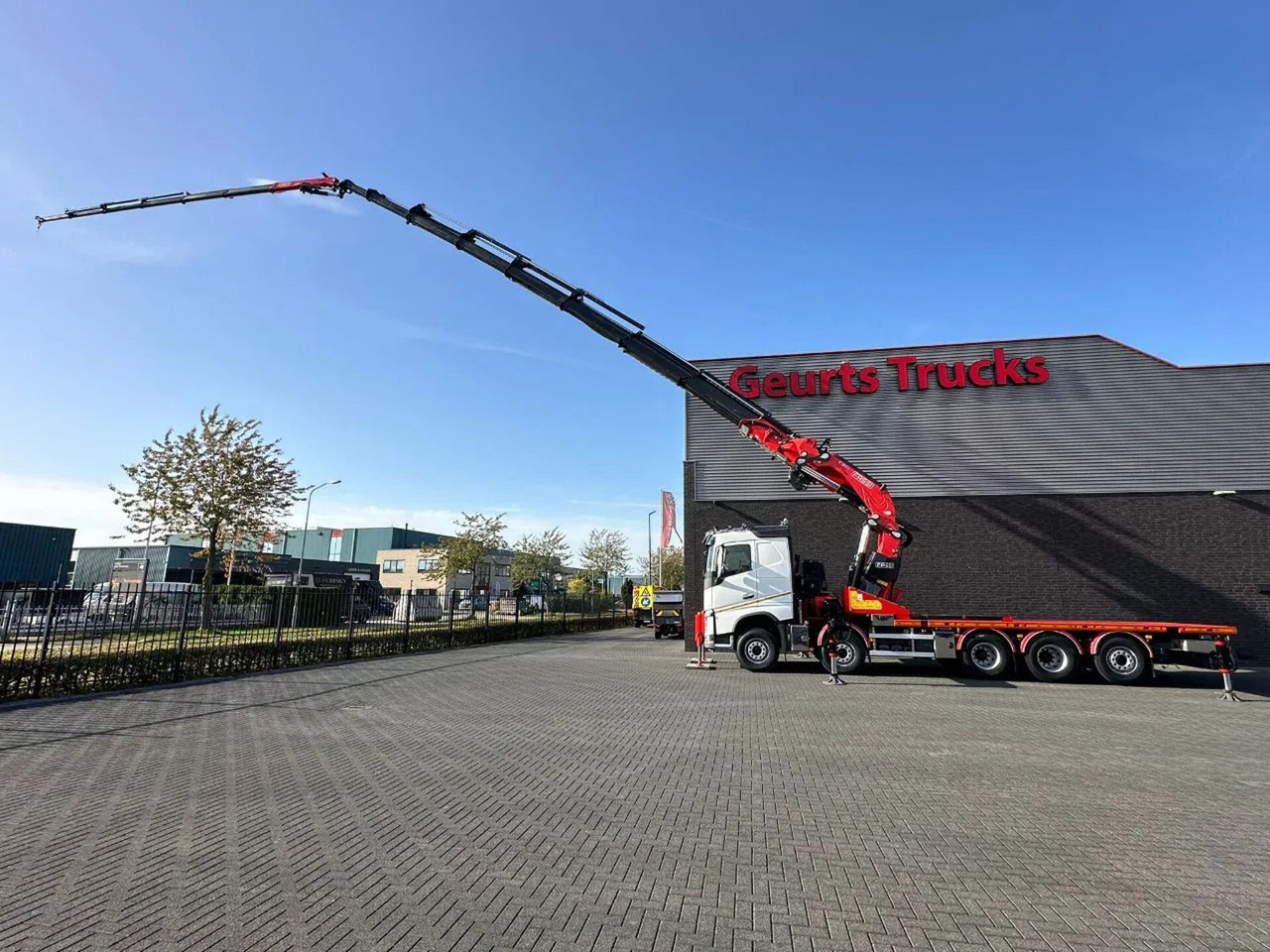Volvo FH 540 10X4 + FASSI F1650RAL.2.28 + JIB L616L KR - 크레인 트럭 : 사진 3 Volvo FH 540 10X4 + FASSI F1650RAL.2.28 + JIB L616L KR - 크레인 트럭 : 사진 3