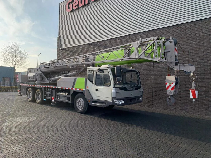 Zoomlion QY25V51.5 25 TONS CRANE/KRAN/GRUA/KRAAN - 전천후 지형 크레인 : 사진 5 Zoomlion QY25V51.5 25 TONS CRANE/KRAN/GRUA/KRAAN - 전천후 지형 크레인 : 사진 5