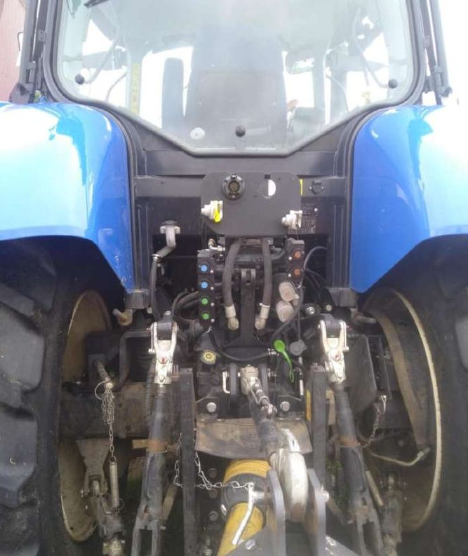 NEW HOLLAND T7.175 - 장궤형 트랙터 : 사진 5 NEW HOLLAND T7.175 - 장궤형 트랙터 : 사진 5