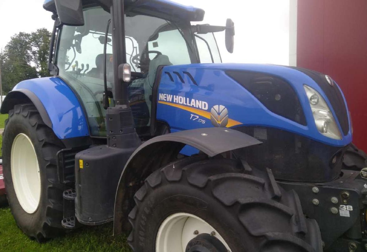 NEW HOLLAND T7.175 - 장궤형 트랙터 : 사진 1 NEW HOLLAND T7.175 - 장궤형 트랙터 : 사진 1