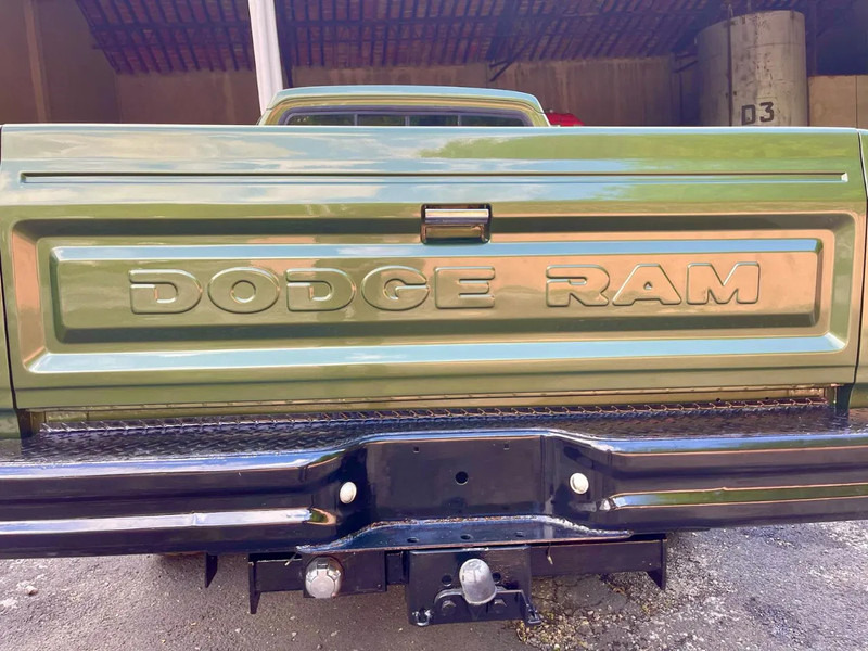 Dodge Ram 150 Custom V8 Benzine - 픽업트럭 : 사진 5 Dodge Ram 150 Custom V8 Benzine - 픽업트럭 : 사진 5