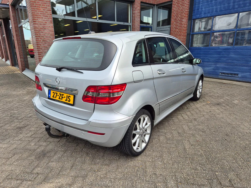 Mercedes-Benz B-Klasse 200 Automaat.trekhaak. - 차량 : 사진 3 Mercedes-Benz B-Klasse 200 Automaat.trekhaak. - 차량 : 사진 3