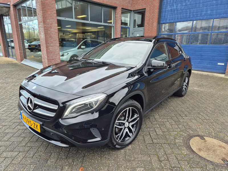 Mercedes-Benz GLA 200 AMG line Automaat prestige - 차량 : 사진 1 Mercedes-Benz GLA 200 AMG line Automaat prestige - 차량 : 사진 1
