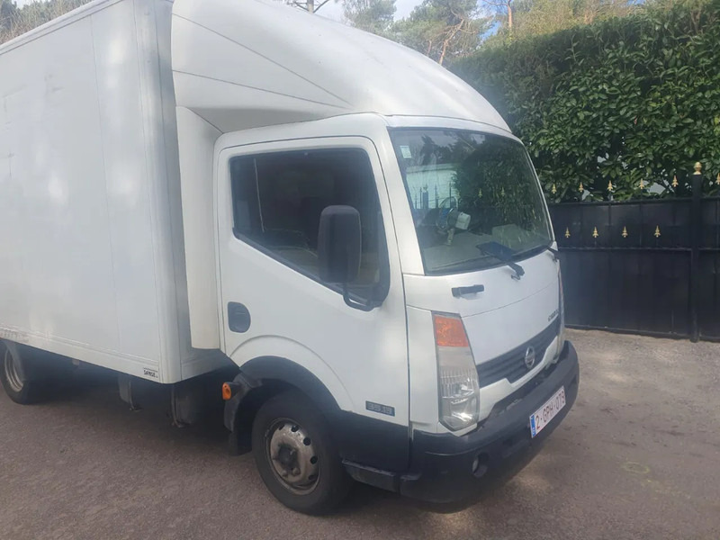 Nissan Cabstar TL3513 - 박스 밴 : 사진 2 Nissan Cabstar TL3513 - 박스 밴 : 사진 2