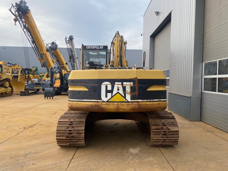 Caterpillar 320BL - 크롤러 굴삭기 : 사진 4 Caterpillar 320BL - 크롤러 굴삭기 : 사진 4
