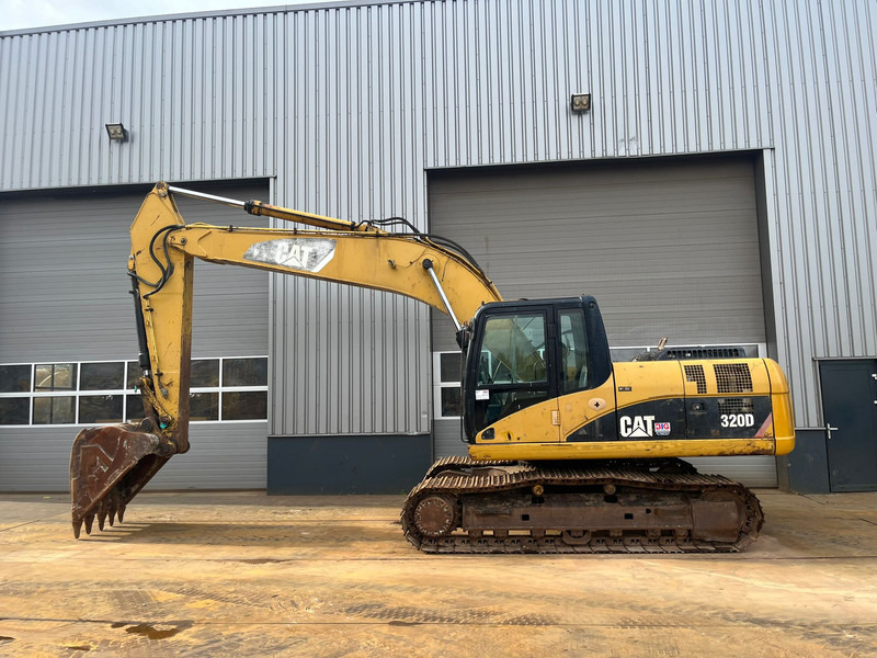 Caterpillar 320D - bucket with teeth - 크롤러 굴삭기 : 사진 1 Caterpillar 320D - bucket with teeth - 크롤러 굴삭기 : 사진 1