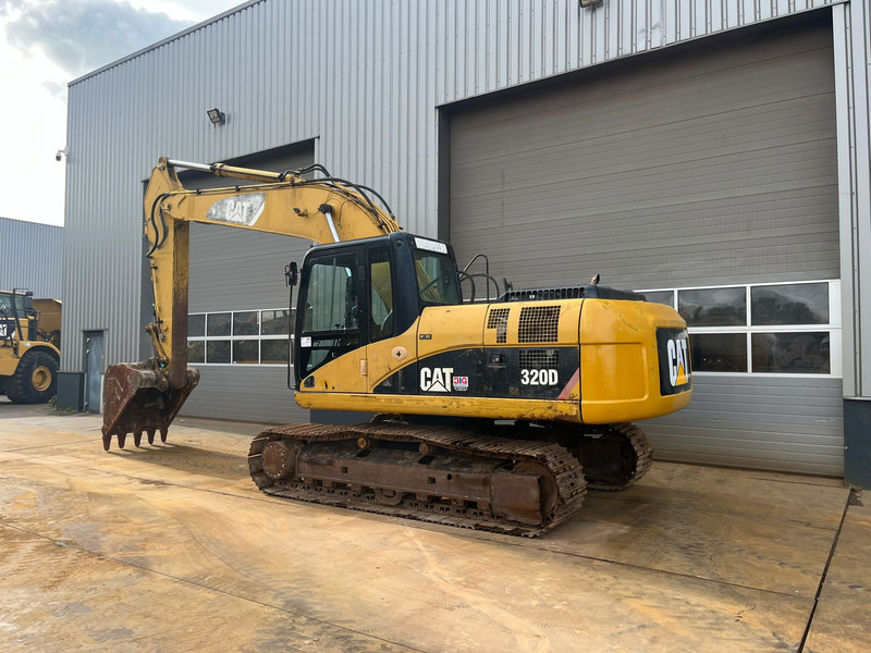 Caterpillar 320D - bucket with teeth - 크롤러 굴삭기 : 사진 3 Caterpillar 320D - bucket with teeth - 크롤러 굴삭기 : 사진 3