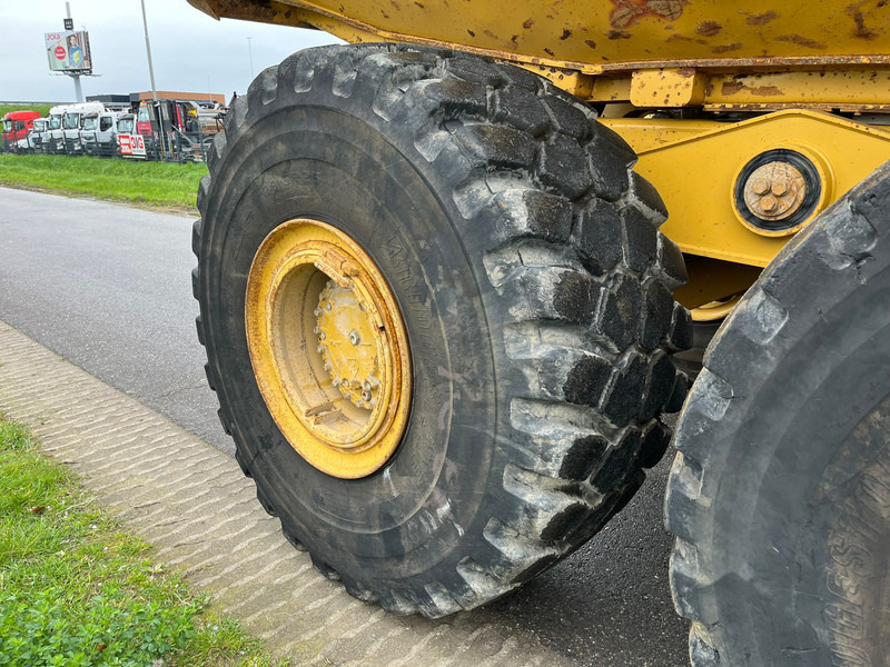 관절 덤프 Caterpillar 740B : 사진 14