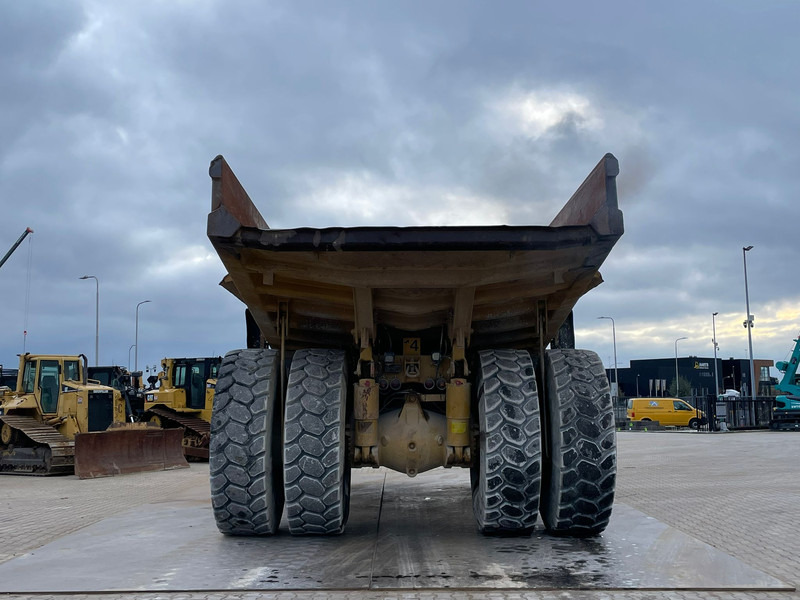 Caterpillar 773B - 리지드 덤프/ 바위 트럭 : 사진 4 Caterpillar 773B - 리지드 덤프/ 바위 트럭 : 사진 4