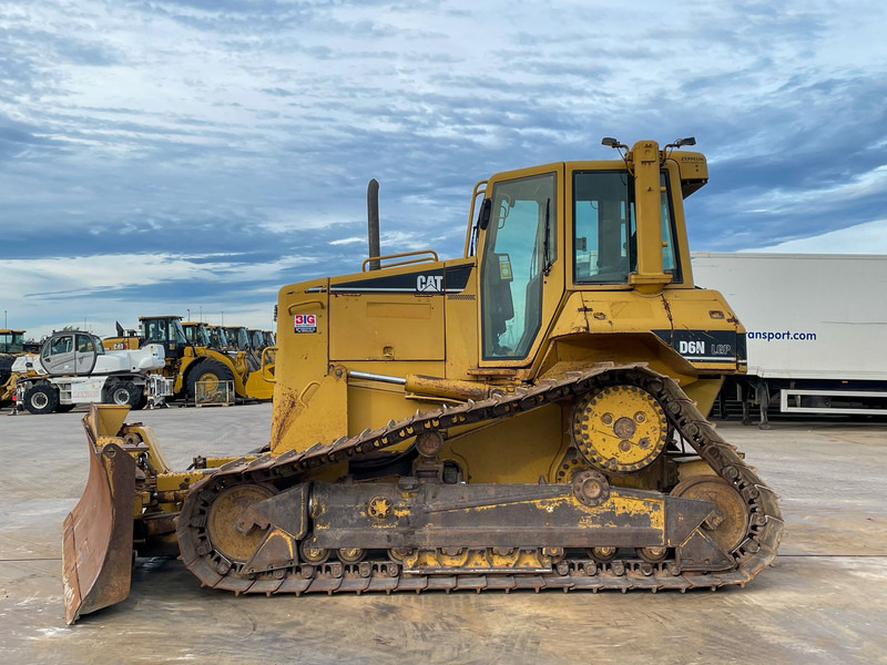 Caterpillar D6N LGP - 불도저 : 사진 1 Caterpillar D6N LGP - 불도저 : 사진 1