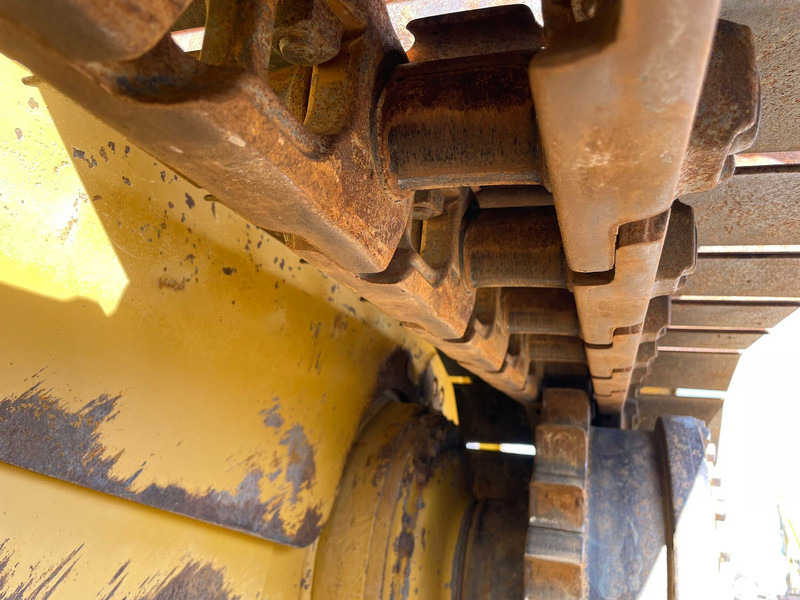 불도저 Caterpillar D6T XL : 사진 16 불도저 Caterpillar D6T XL : 사진 16