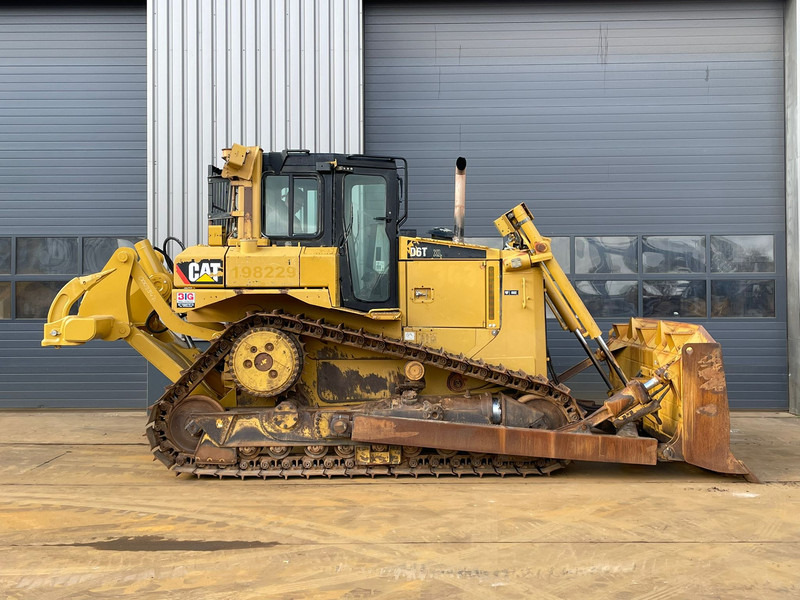 불도저 Caterpillar D6T XL : 사진 6 불도저 Caterpillar D6T XL : 사진 6