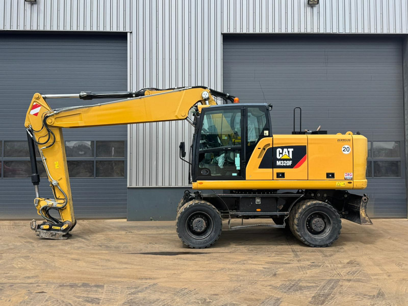 Caterpillar M320F - 휠 굴삭기 : 사진 1 Caterpillar M320F - 휠 굴삭기 : 사진 1