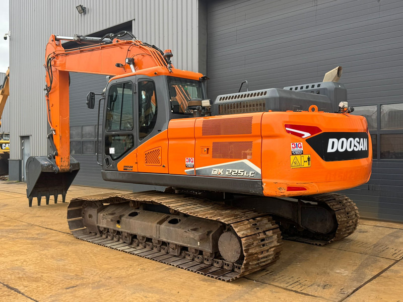 Doosan DX225LC-7 - 크롤러 굴삭기 : 사진 3 Doosan DX225LC-7 - 크롤러 굴삭기 : 사진 3