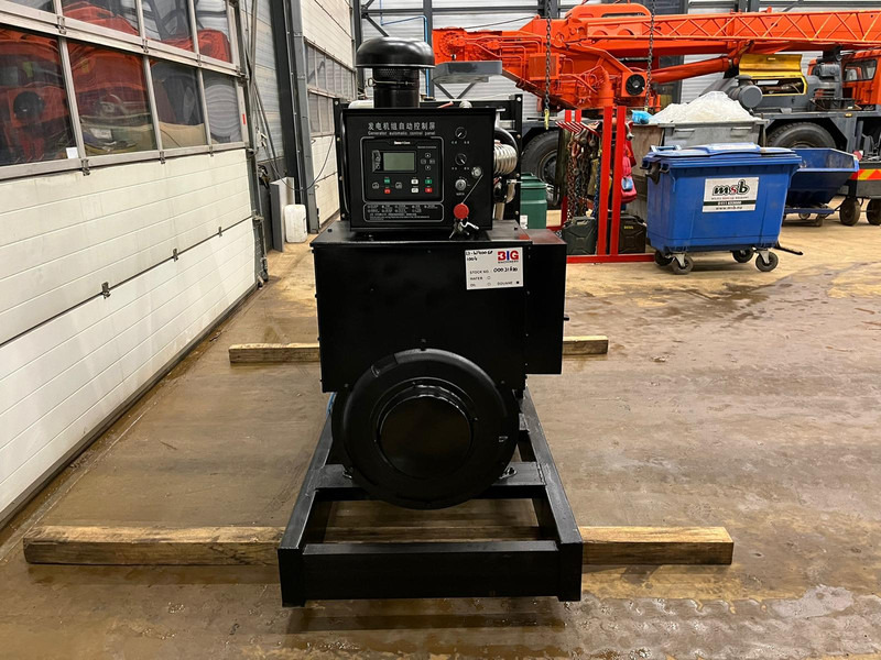 Giga power 500 KVA LT-W400GF Generator Open set - 발전기 세트 : 사진 3 Giga power 500 KVA LT-W400GF Generator Open set - 발전기 세트 : 사진 3