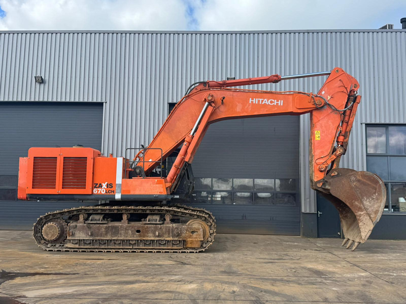Hitachi ZX670LCH-3 - 크롤러 굴삭기 : 사진 5 Hitachi ZX670LCH-3 - 크롤러 굴삭기 : 사진 5