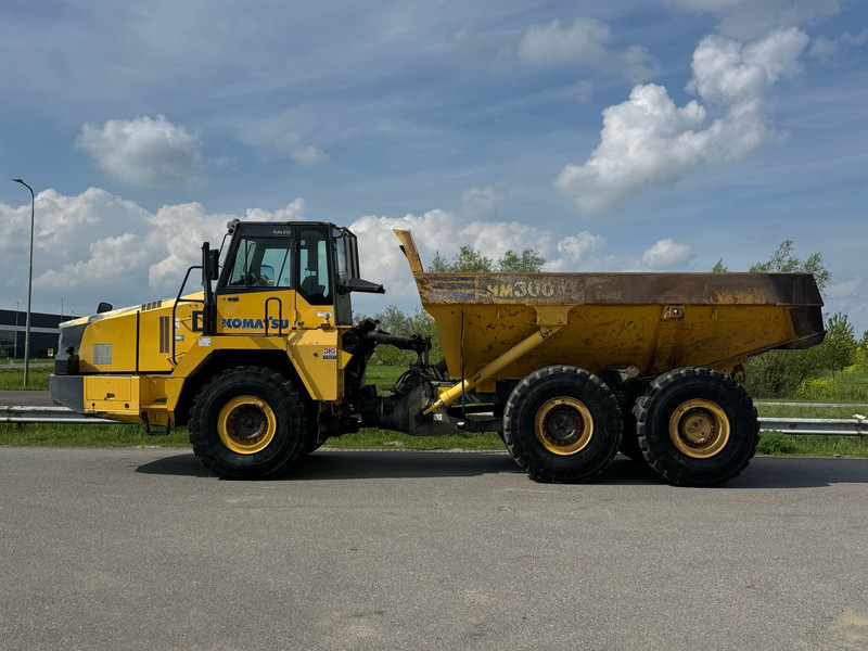 Komatsu HM300-2 - 관절 덤프 : 사진 1 Komatsu HM300-2 - 관절 덤프 : 사진 1