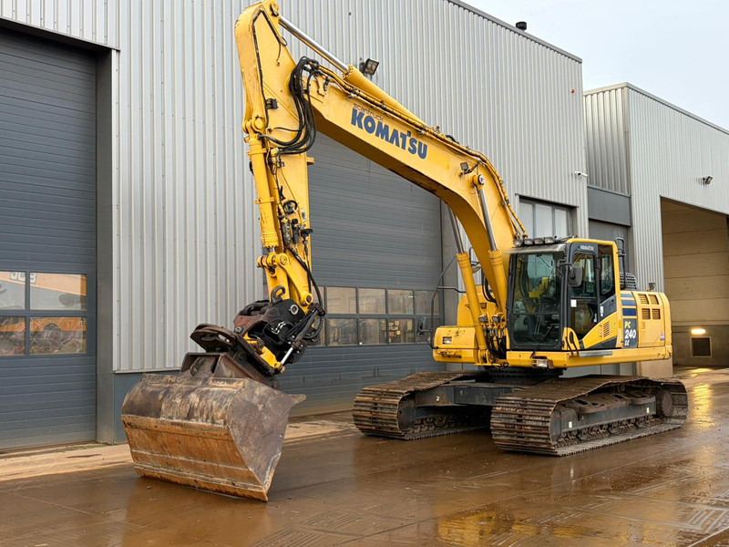 Komatsu PC240LC-10 - 크롤러 굴삭기 : 사진 4 Komatsu PC240LC-10 - 크롤러 굴삭기 : 사진 4