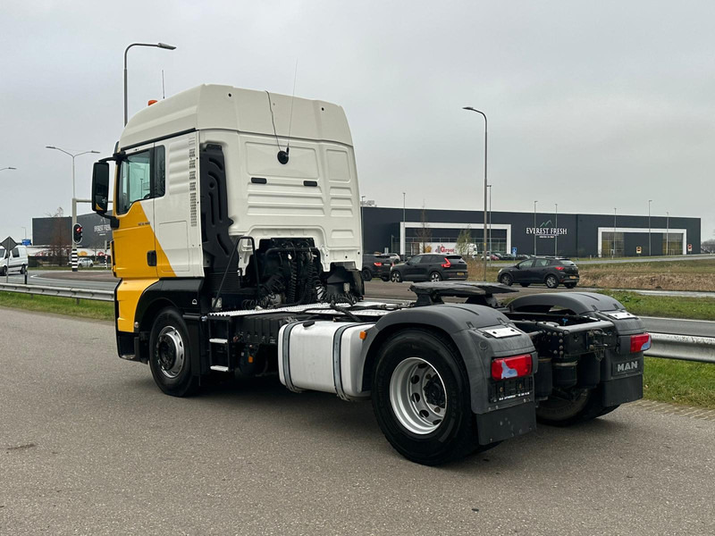 MAN TGX18 460 4x2 - 트랙터 유닛 : 사진 3 MAN TGX18 460 4x2 - 트랙터 유닛 : 사진 3