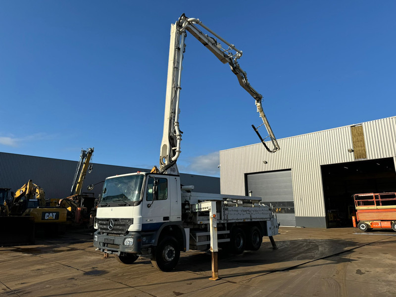 콘크리트 펌프 트럭 운반 물 벌크 자재 MERCEDESBENZ Actros 2632 6x4 with Putzmeister BSF 24-4 11 24m concrete pump : 사진 12