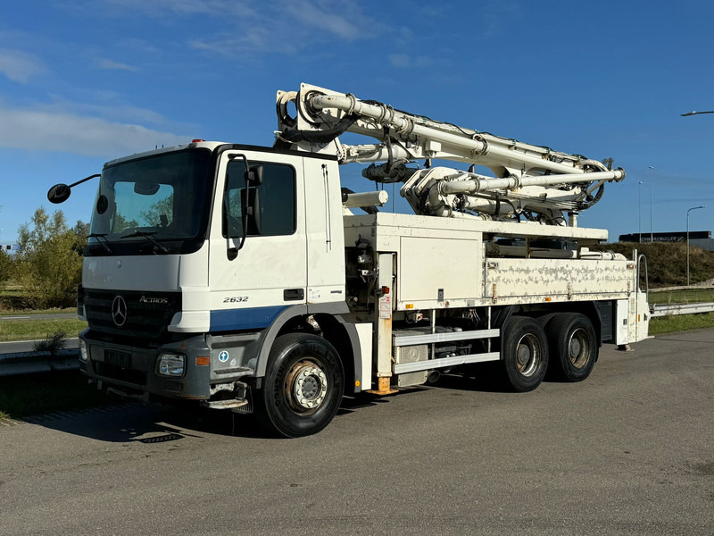 MERCEDESBENZ Actros 2632 6x4 with Putzmeister BSF 24-4 11 24m concrete pump - 콘크리트 펌프 트럭 : 사진 1 MERCEDESBENZ Actros 2632 6x4 with Putzmeister BSF 24-4 11 24m concrete pump - 콘크리트 펌프 트럭 : 사진 1