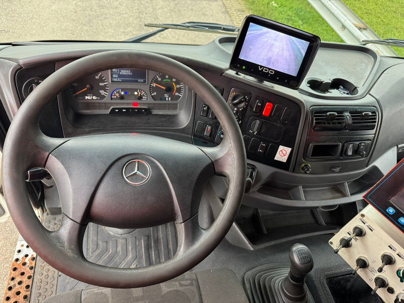 트럭 MERCEDESBENZ Axor 2533 6x2x4 Rincheval Bitumensprayer / chip spreader : 사진 18