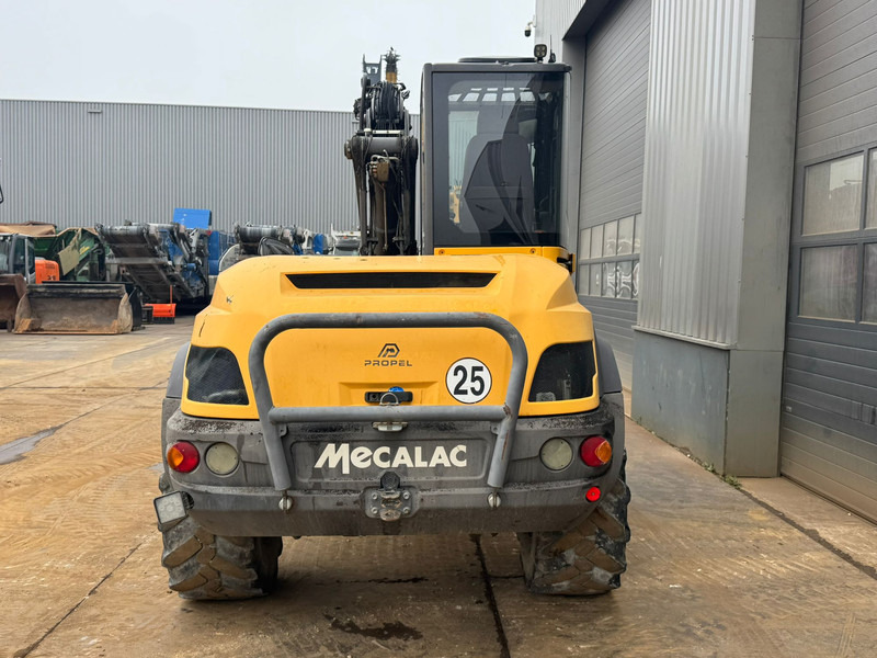 Mecalac 12MTX incl. 3 x bucket - 휠 굴삭기 : 사진 4 Mecalac 12MTX incl. 3 x bucket - 휠 굴삭기 : 사진 4