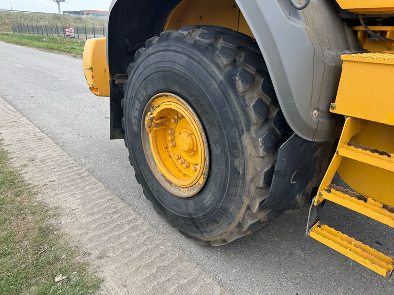 리스 Volvo L110H Volvo L110H : 사진 14