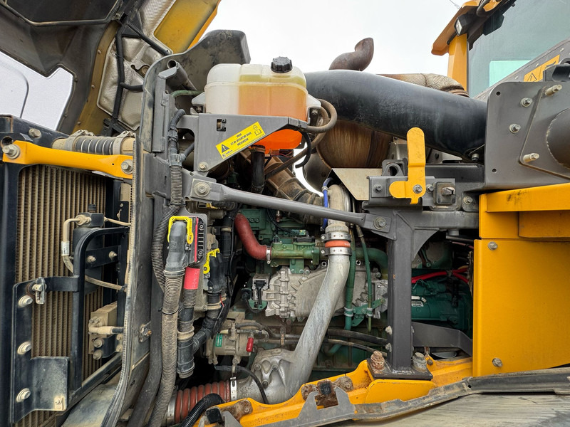 리스 Volvo L110H Volvo L110H : 사진 20