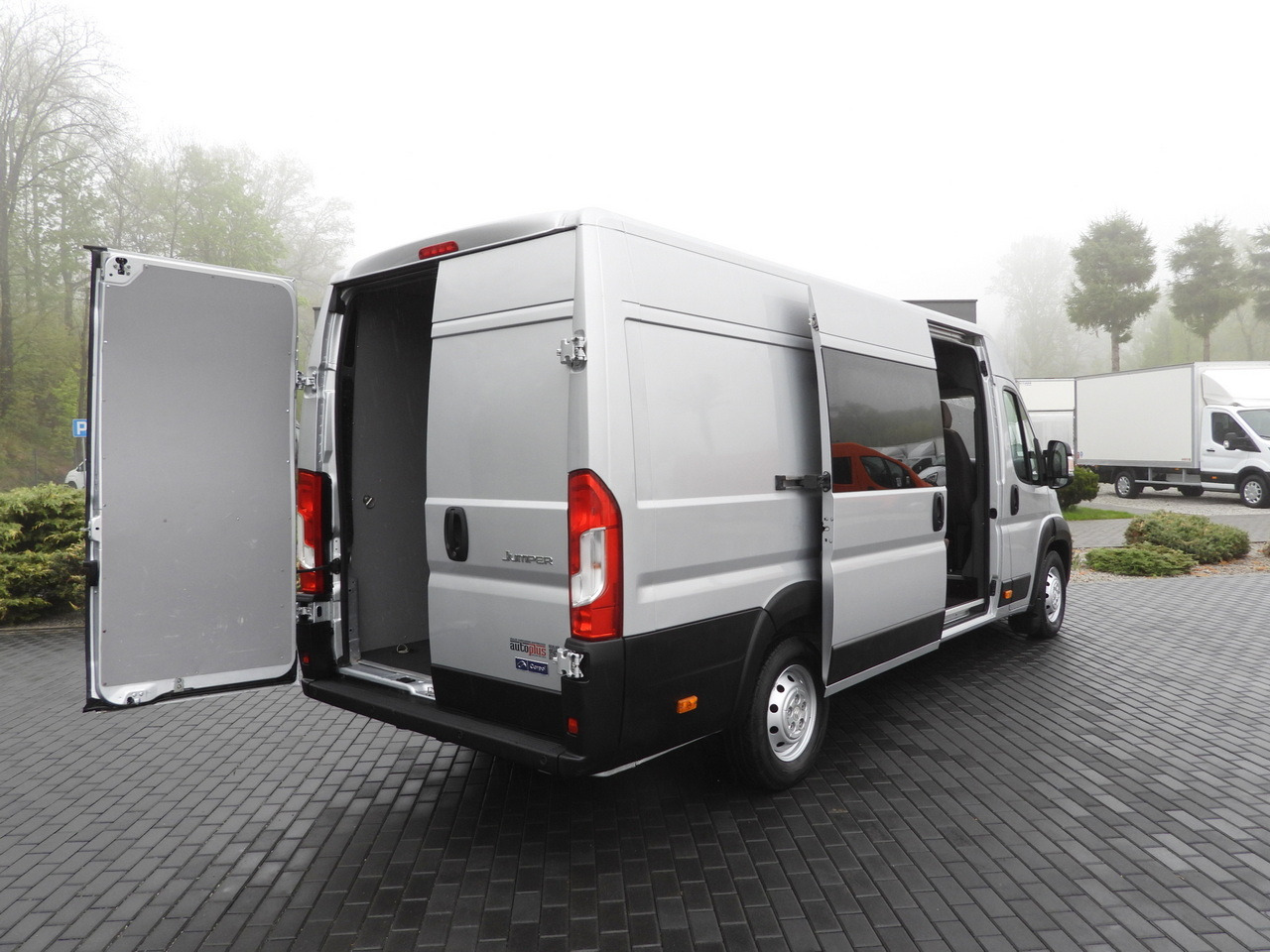 CITROEN JUMPER BOX DELIVERY VAN 7 SEATS CRUISE CONTROL LED LIGHTS AIR CONDITIONING 165HP - 패널 밴 : 사진 3 CITROEN JUMPER BOX DELIVERY VAN 7 SEATS CRUISE CONTROL LED LIGHTS AIR CONDITIONING 165HP - 패널 밴 : 사진 3