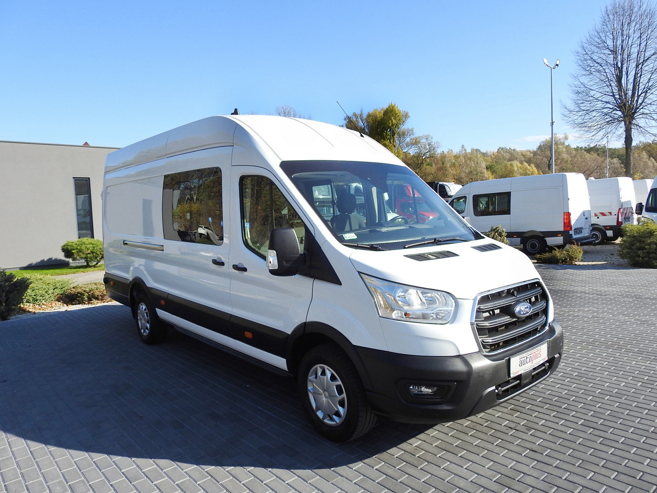 FORD TRANSIT BOX DELIVERY VAN 6 SEATS CRUISE CONTROL AIR CONDITIONING LED LIGHTS 130HP - 패널 밴 : 사진 4 FORD TRANSIT BOX DELIVERY VAN 6 SEATS CRUISE CONTROL AIR CONDITIONING LED LIGHTS 130HP - 패널 밴 : 사진 4