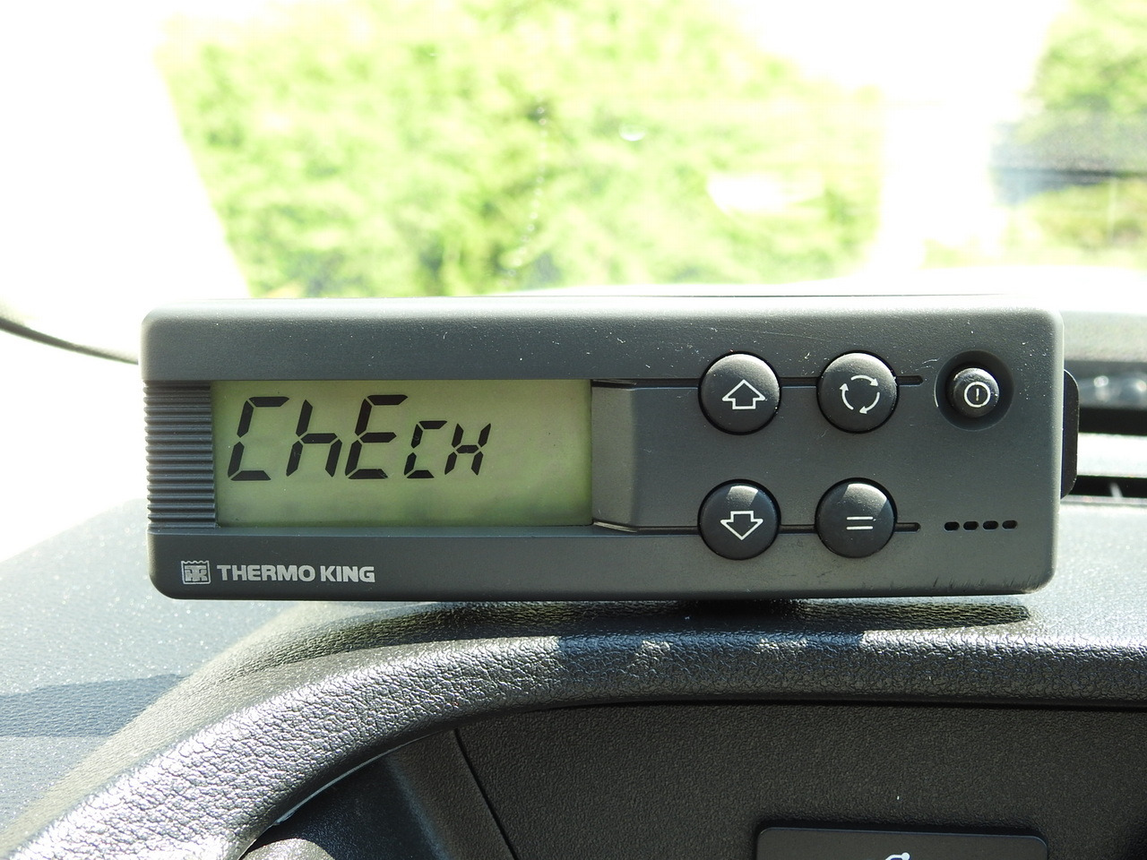 냉동 밴 FORD TRANSIT REFRIGERATOR VAN 0*C HEATING FUNCTION CRUISE CONTROL AIR CONDITIONING LED LIGHTS 130HP : 사진 32 냉동 밴 FORD TRANSIT REFRIGERATOR VAN 0*C HEATING FUNCTION CRUISE CONTROL AIR CONDITIONING LED LIGHTS 130HP : 사진 32