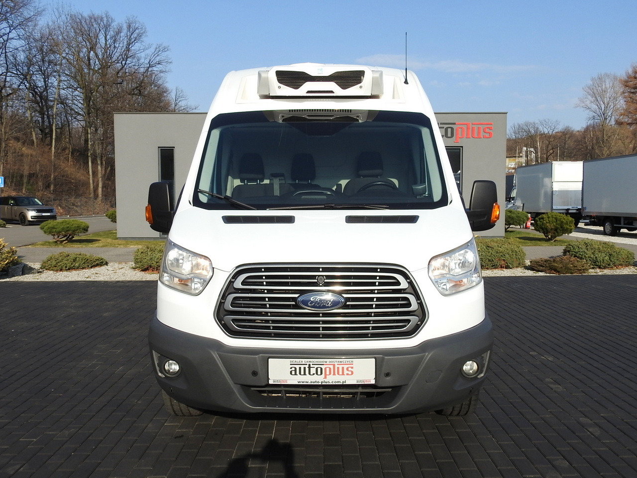 FORD TRANSIT REFRIGERATOR VAN 0°C HEATING FUNCTION CRUISE CONTROL LED LIGHTS AIR CONDITIONING 130HP - 냉동 밴 : 사진 5 FORD TRANSIT REFRIGERATOR VAN 0°C HEATING FUNCTION CRUISE CONTROL LED LIGHTS AIR CONDITIONING 130HP - 냉동 밴 : 사진 5