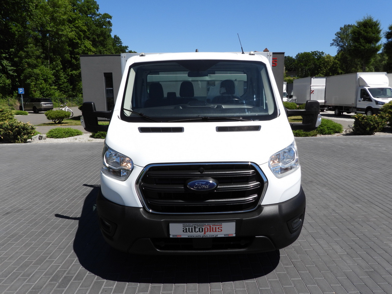 FORD TRANSIT STAKE BODY 10 PALLETS CRUISE CONTROL LED LIGHTS PNEUMATICS AIR CONDITIONING 160HP - 플랫베드 밴 : 사진 5 FORD TRANSIT STAKE BODY 10 PALLETS CRUISE CONTROL LED LIGHTS PNEUMATICS AIR CONDITIONING 160HP - 플랫베드 밴 : 사진 5