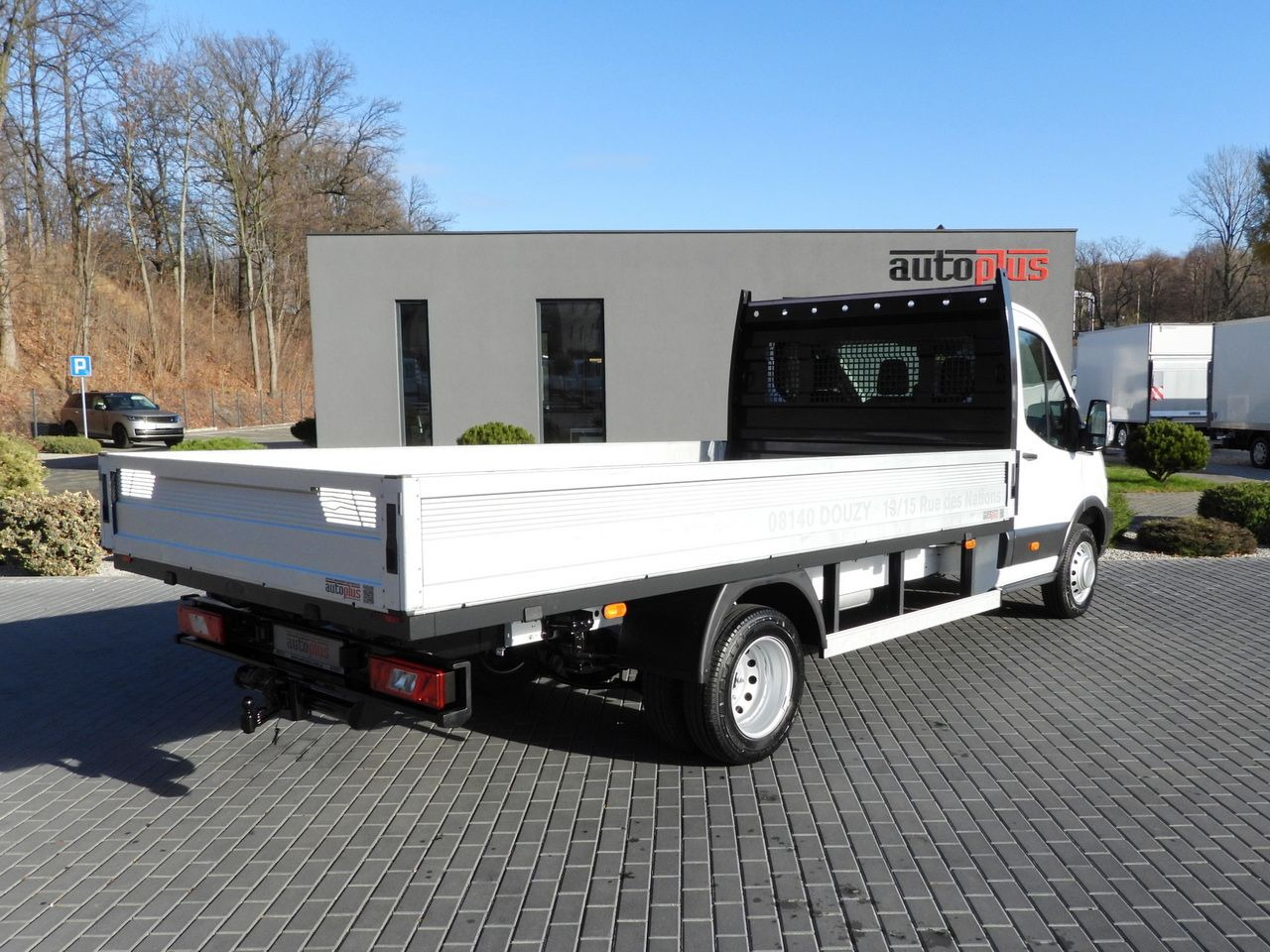 FORD TRANSIT STAKE BODY 8 PALLETS TWIN WHEELS AIR CONDITIONING 155HP - 플랫베드 밴 : 사진 3 FORD TRANSIT STAKE BODY 8 PALLETS TWIN WHEELS AIR CONDITIONING 155HP - 플랫베드 밴 : 사진 3