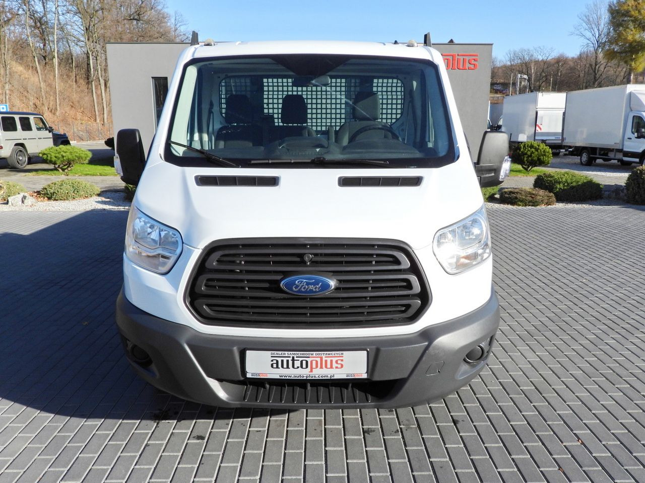 FORD TRANSIT STAKE BODY 8 PALLETS TWIN WHEELS AIR CONDITIONING 155HP - 플랫베드 밴 : 사진 5 FORD TRANSIT STAKE BODY 8 PALLETS TWIN WHEELS AIR CONDITIONING 155HP - 플랫베드 밴 : 사진 5