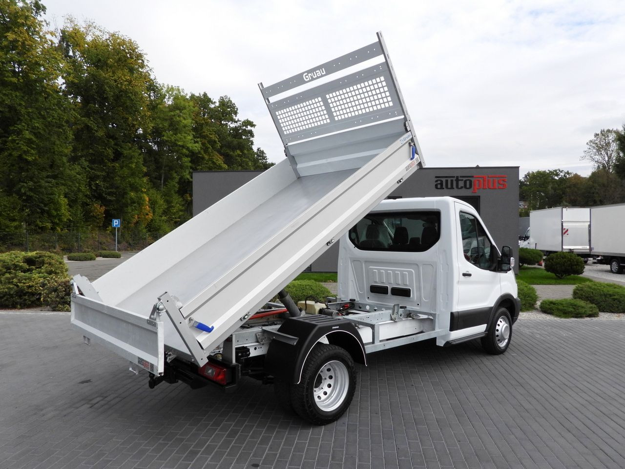 FORD TRANSIT TIPPER TWIN WHEELS 155HP - 덤프 밴 : 사진 3 FORD TRANSIT TIPPER TWIN WHEELS 155HP - 덤프 밴 : 사진 3