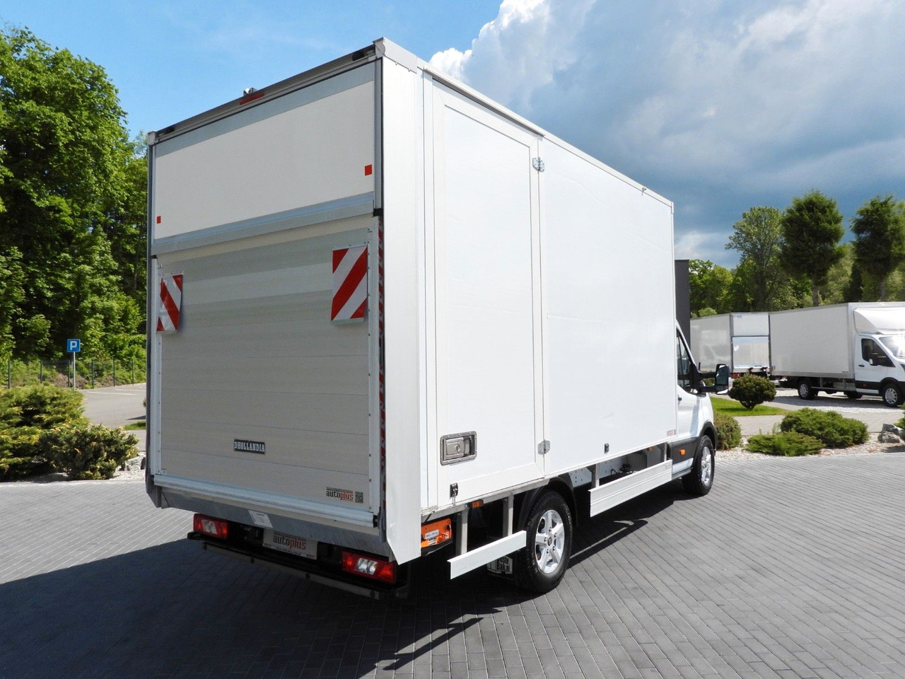 Ford TRANSIT KOFFER AUFZUG 8 PALETTEN TEMPOMAT - 박스 밴 : 사진 3 Ford TRANSIT KOFFER AUFZUG 8 PALETTEN TEMPOMAT - 박스 밴 : 사진 3