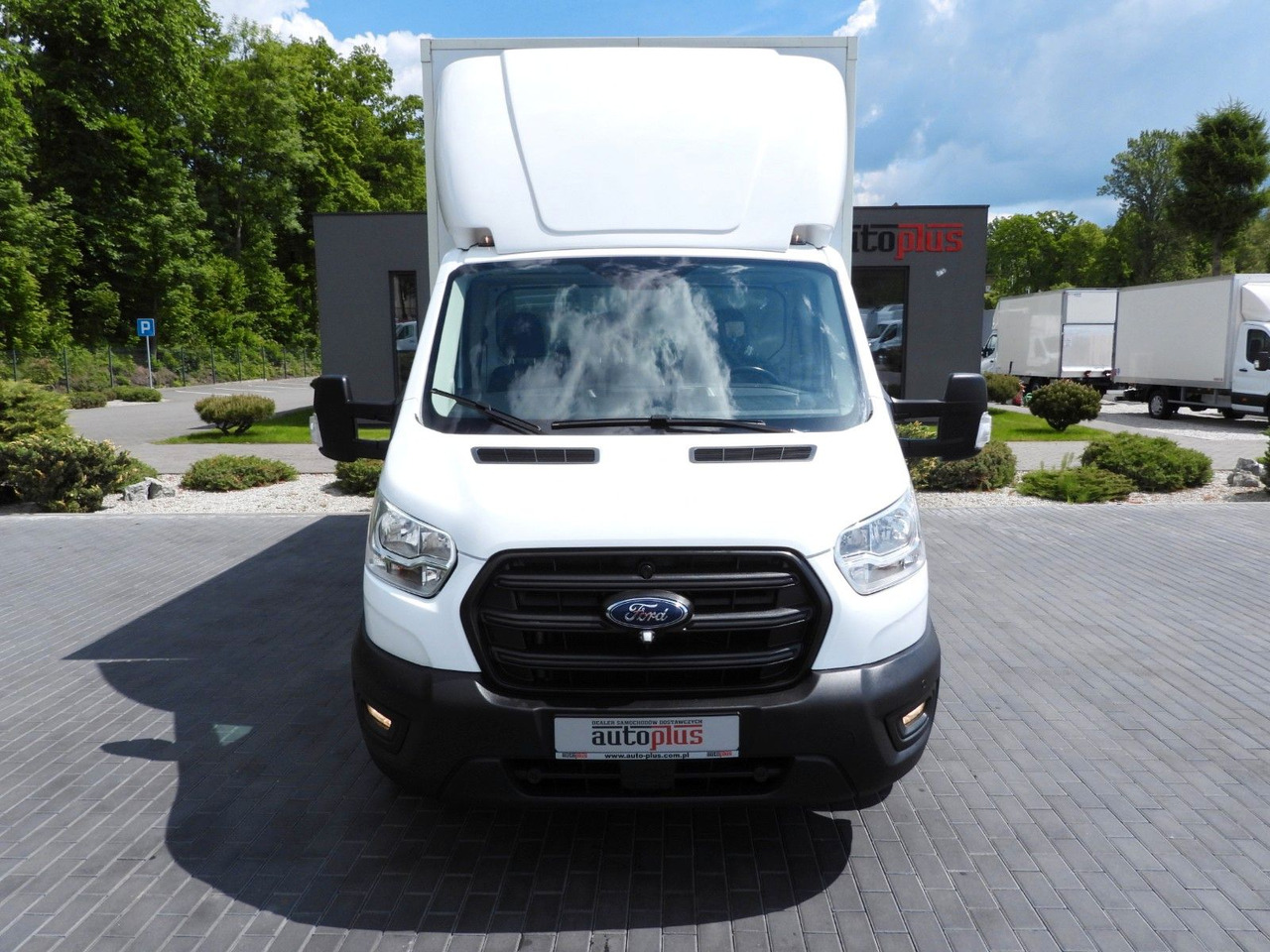 Ford TRANSIT KOFFER AUFZUG 8 PALETTEN TEMPOMAT - 박스 밴 : 사진 5 Ford TRANSIT KOFFER AUFZUG 8 PALETTEN TEMPOMAT - 박스 밴 : 사진 5