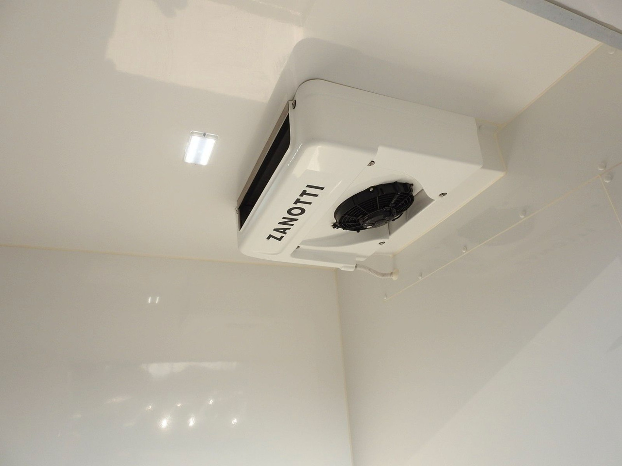 신규 냉동 밴 Ford TRANSIT  KÜHLKASTENWAGEN 0*C HEIZFUNKTION TEMP. : 사진 18
