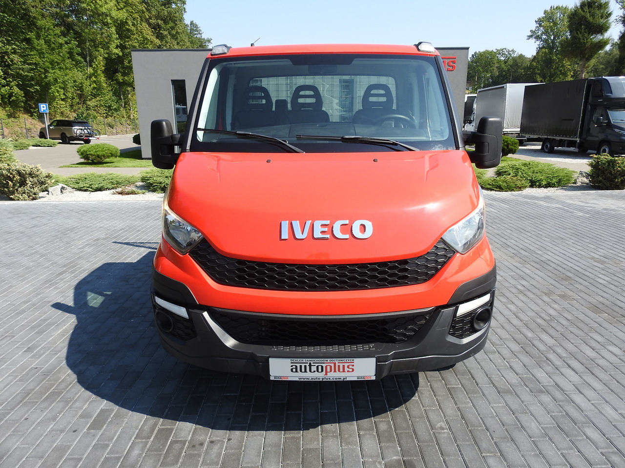 IVECO DAILY 35C13 TIPPER CRUISE CONTROL AIR CONDITIONING TWIN WHEELS 130HP - 덤프 밴 : 사진 5 IVECO DAILY 35C13 TIPPER CRUISE CONTROL AIR CONDITIONING TWIN WHEELS 130HP - 덤프 밴 : 사진 5