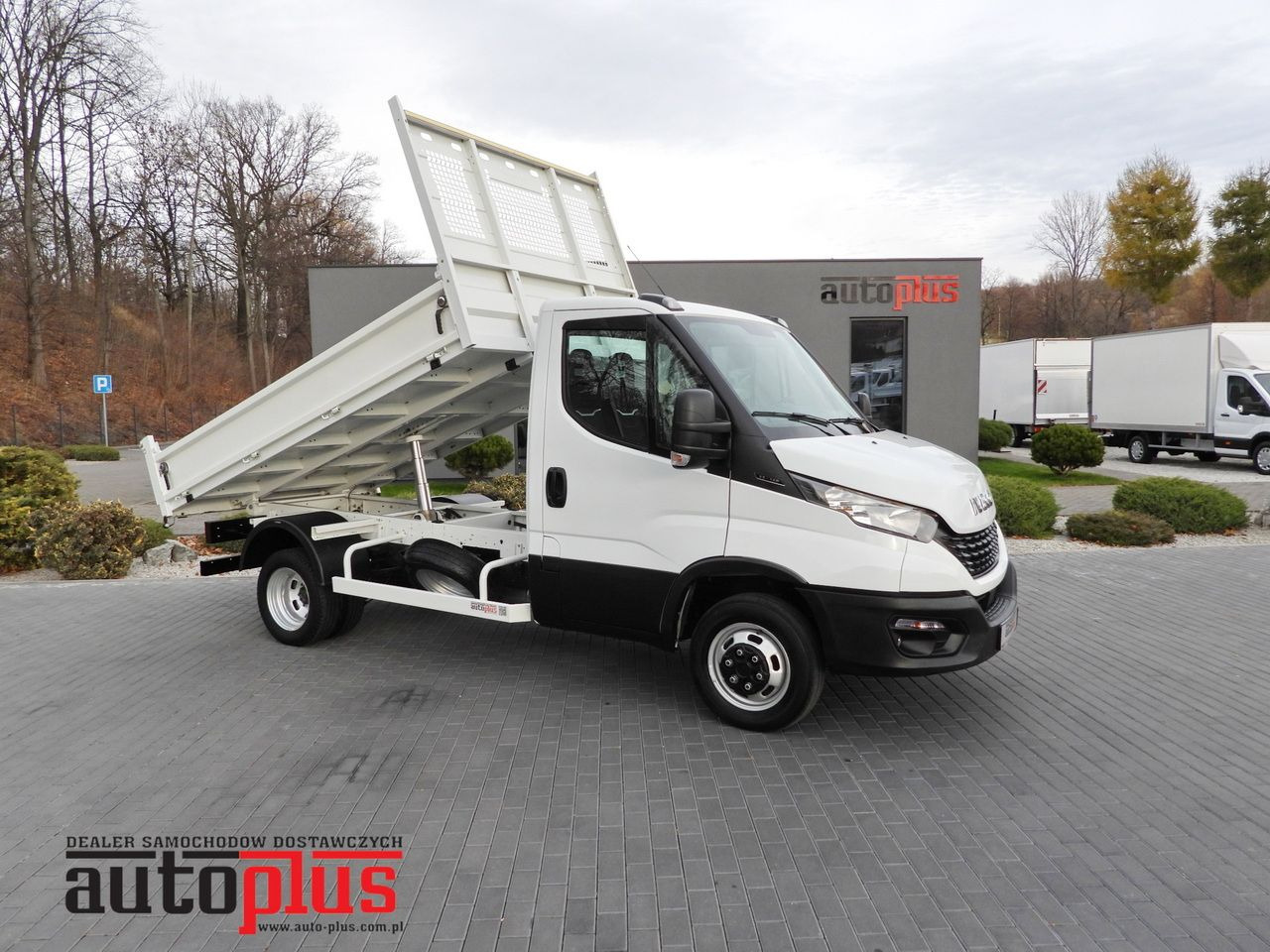 IVECO DAILY 35C14 TIPPER CRUISE CONTROL TWIN WHEELS AIR CONDITIONING 140HP - 덤프 밴 : 사진 1 IVECO DAILY 35C14 TIPPER CRUISE CONTROL TWIN WHEELS AIR CONDITIONING 140HP - 덤프 밴 : 사진 1
