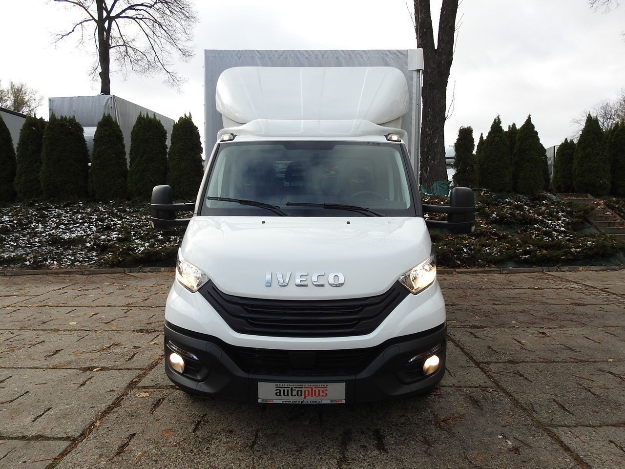 IVECO DAILY 35S16 NEW TARPAULIN LIFT 8 PALLETS CRUISE CONTROL AIR CONDITIONING 160HP - 커튼 사이드 밴 : 사진 5 IVECO DAILY 35S16 NEW TARPAULIN LIFT 8 PALLETS CRUISE CONTROL AIR CONDITIONING 160HP - 커튼 사이드 밴 : 사진 5