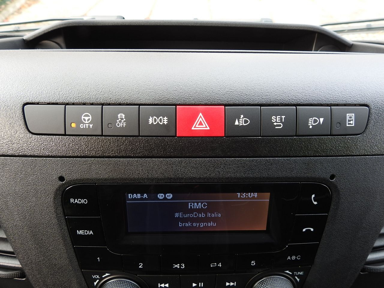 신규 커튼 사이드 밴 IVECO DAILY 35S16 NEW TARPAULIN LIFT 8 PALLETS CRUISE CONTROL AIR CONDITIONING  160HP : 사진 45