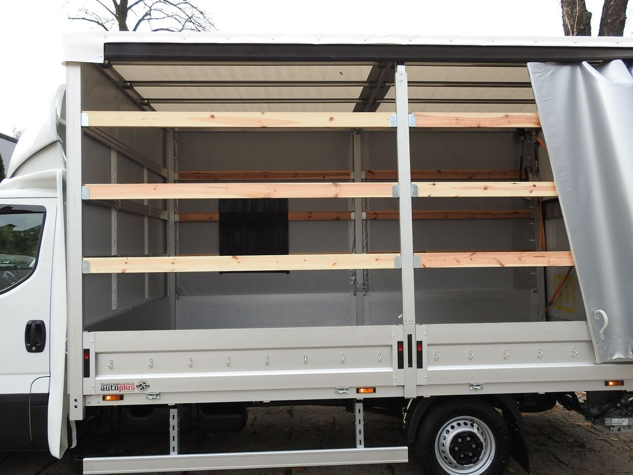 신규 커튼 사이드 밴 IVECO DAILY 35S16 NEW TARPAULIN LIFT 8 PALLETS CRUISE CONTROL AIR CONDITIONING  160HP : 사진 31