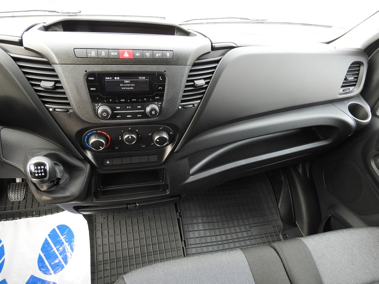 신규 커튼 사이드 밴 IVECO DAILY 35S16 NEW TARPAULIN LIFT 8 PALLETS CRUISE CONTROL AIR CONDITIONING  160HP : 사진 42