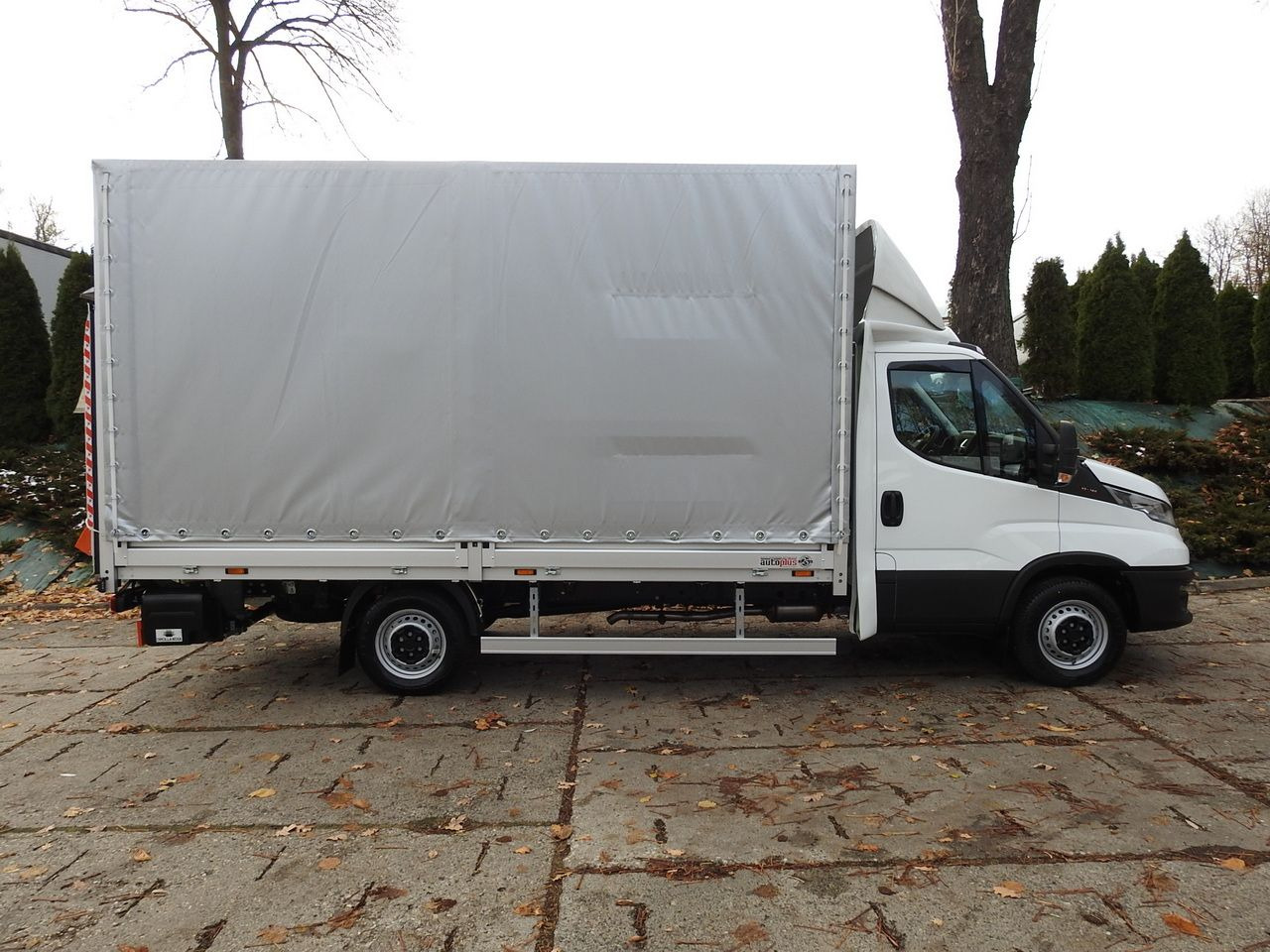 신규 커튼 사이드 밴 IVECO DAILY 35S16 NEW TARPAULIN LIFT 8 PALLETS CRUISE CONTROL AIR CONDITIONING  160HP : 사진 9